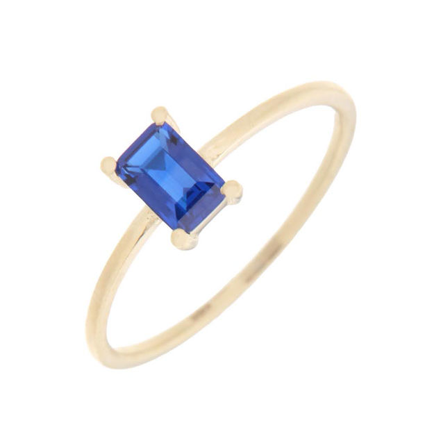 Gull ring med 4x6mm safirblå zircon