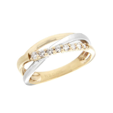 Gull ring tofarget med 8 diamanter tot 0,18ct W/SI3