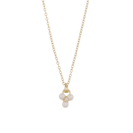 Eira tripple pearl pendant neck 45 g/white