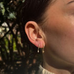 Forgylt sølv øreringer CAIA 13mm med dråpeheng og blanke Cubic Zirconia