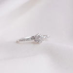 Ring hvitt gull med diamanter totalt 0,22ct TW/SI