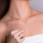 Gull rosett anheng med diamanter 0,10ct TW/SI