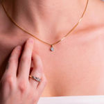 Gull rosett anheng med diamanter 0,08ct TW/SI