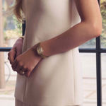 Sif Jakobs klokke Luciana forgylt stål med Cubic Zirconia