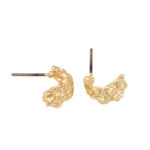 Cat small wide oval ear plain g