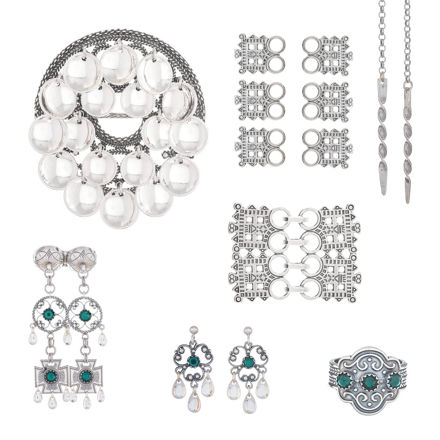 Bunadssett Sunnfjord med grønne steiner oksidert sølv