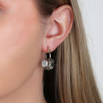 Flora petal oval ear plain s