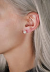 Jackie pearl ear 8mm s/white